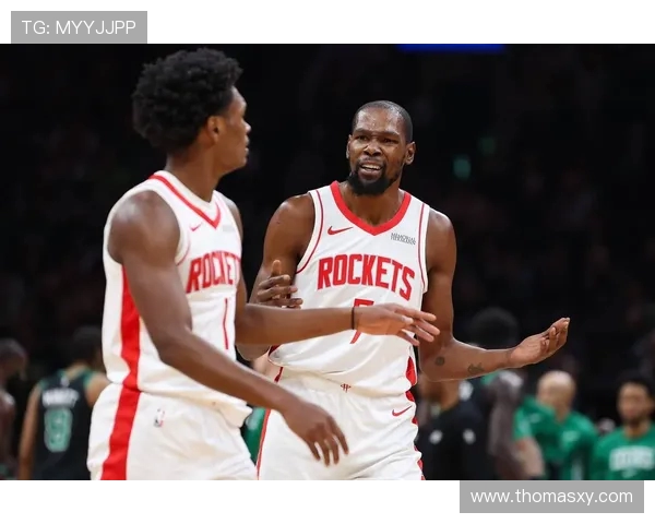 乌度卡称赞球队顽强胜利杜兰特表现助力球队逆转取胜